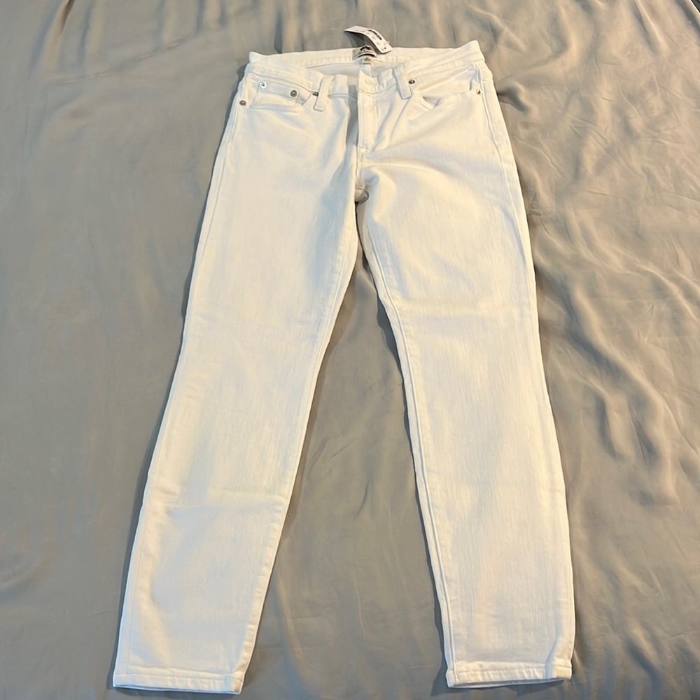 NWT size 28 white toothpick J Crew Jeans